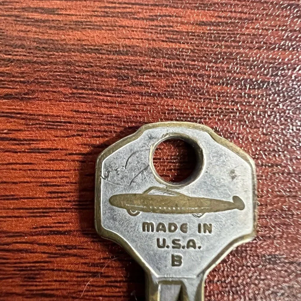 Vintage Ford Key Ornate‎ Steampunk Made in USA letter B Streamliner